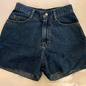Women’s medium wash denim shorts size 16R